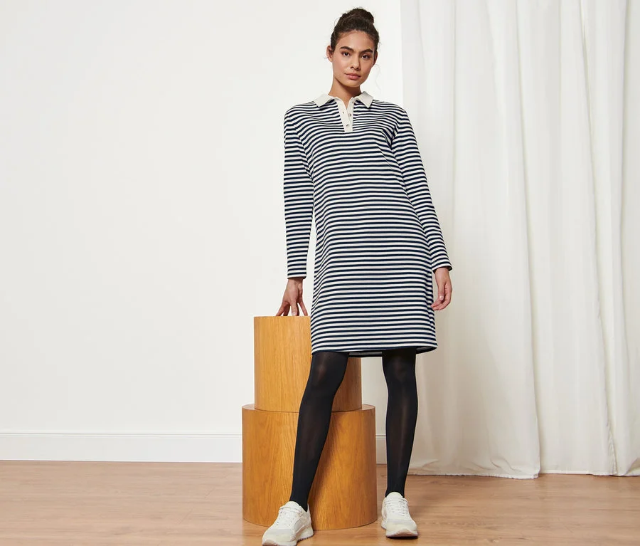 Gestreiftes Sweatkleid mit Polokragen