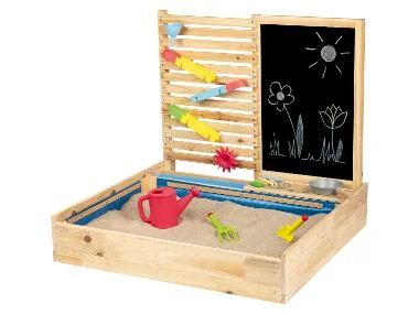 Sandkasten mit Wasserspielwand, 28-teilig
