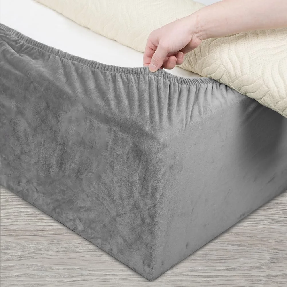 DUJUIKE Stretch Samt Boxspring Abdeckung zum Umwickeln, Alternative zum Traditionellen Volant Bettrock, Einfach Anzubringen (Hellgrau, King Bed Width:200-210cm)