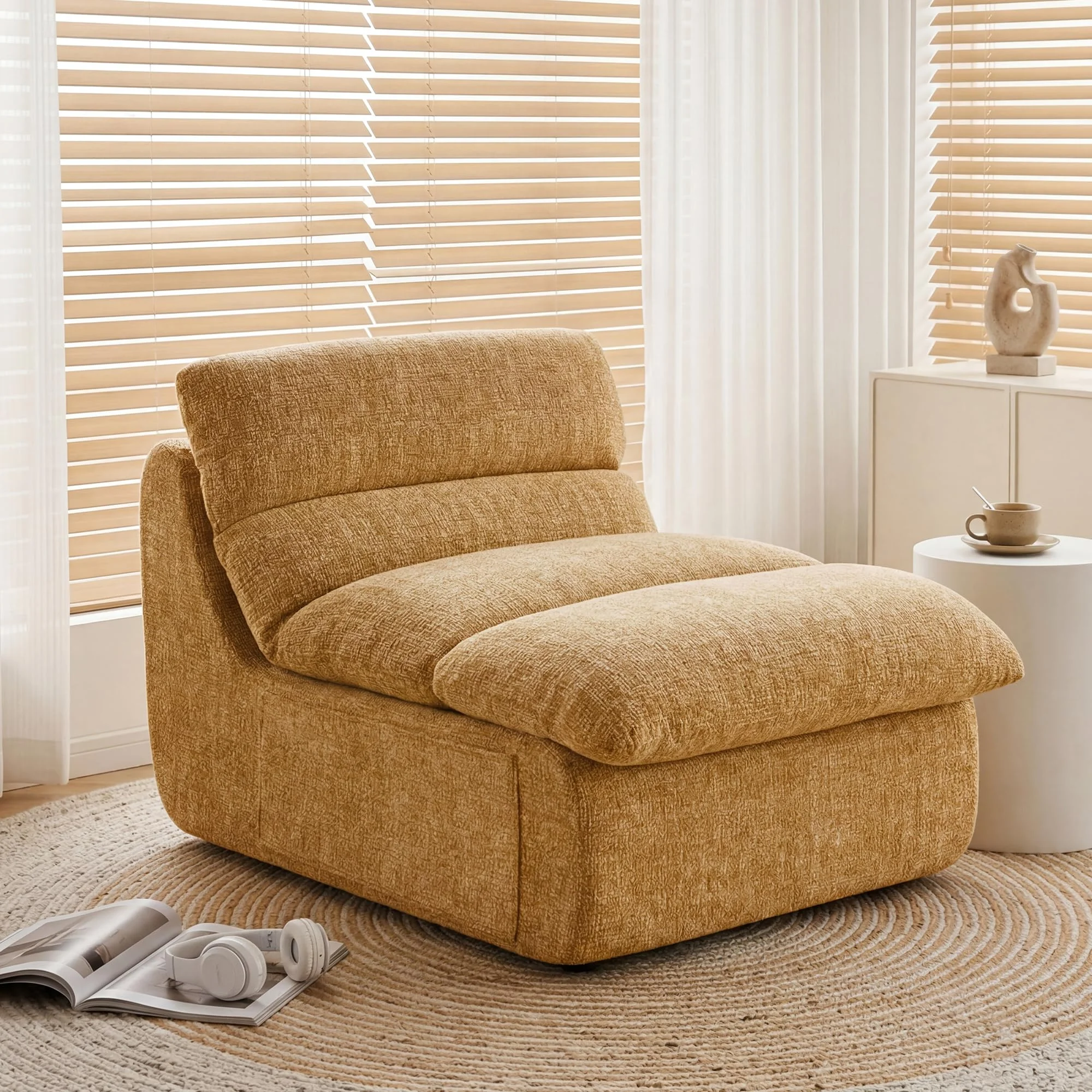 FurniSoar XXL Sitzsack Karamellbraun Chenille, Hochdichter Kompressionsschaum, Formstabil, Samtig Weich & Kuschelig, Abnehmbarer Waschbarer Chenille-Stoff, Relaxsessel für Wohnzimmer