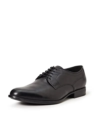 Geox: Auswahl an Schuhen