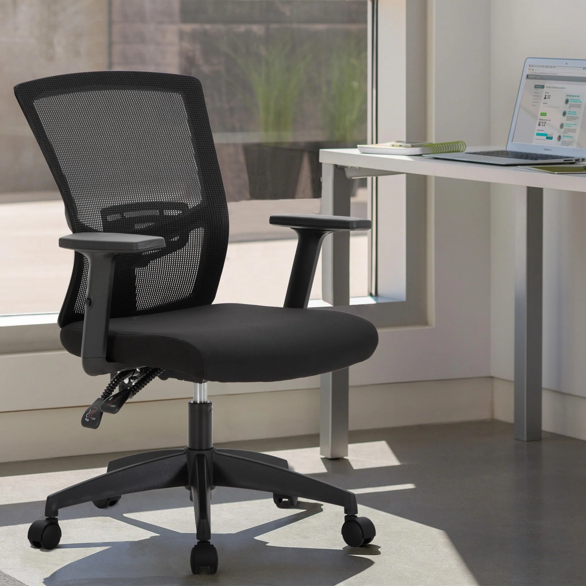 Alpha Home Bürostuhl Ergonomischer Schreibtischstuhl, Computer-Arbeitsstuhl mit atmungsaktivem Mesh verstellbaren Armlehnen, Heimbüro, 48x48x100 cm