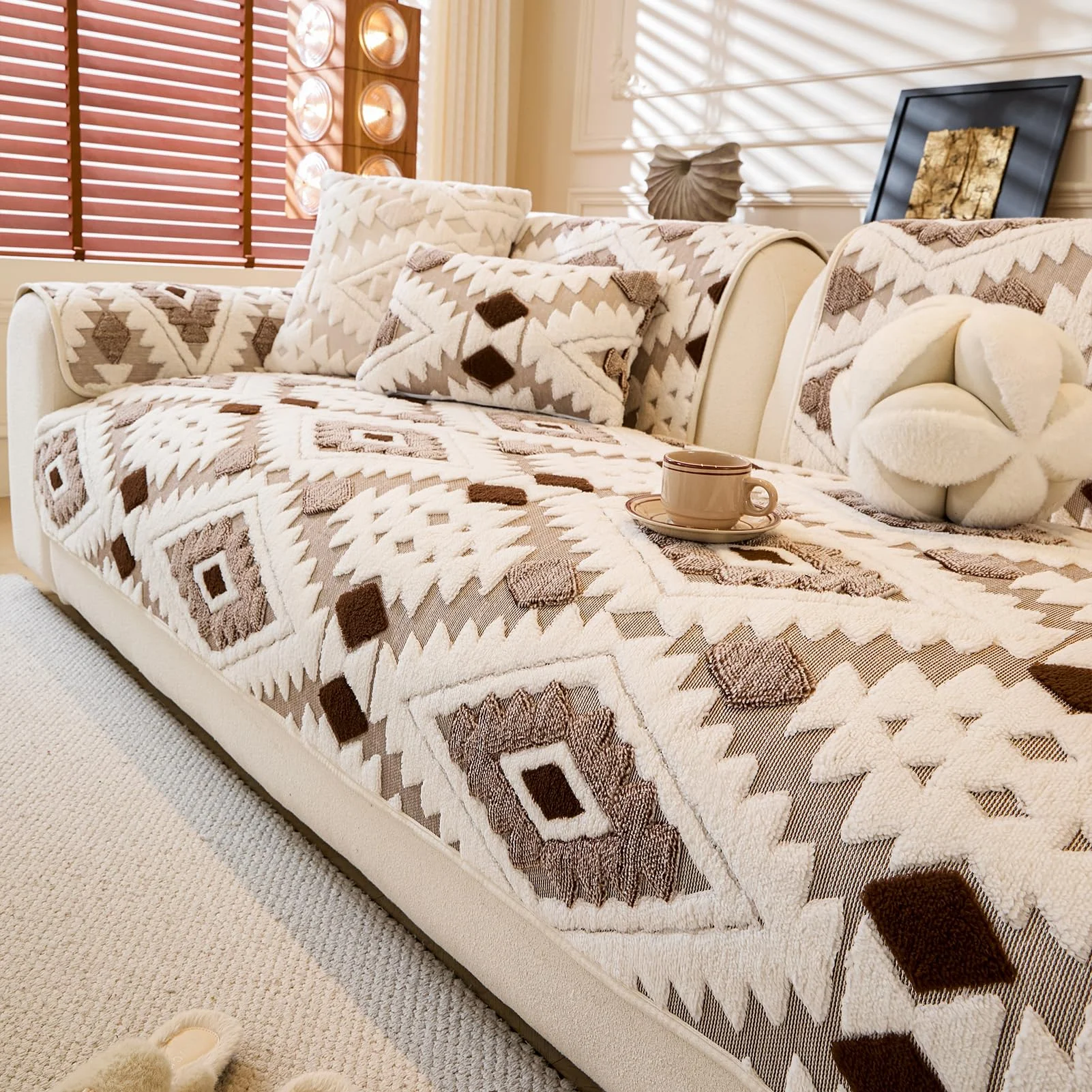 WEYOND Plüsch Sofa Überzug & Sofabezug, 2er Set, 70 x 70 cm, Kaffee | Geeignet für Armlehnen oder Rückenlehnen, Weicher Plüsch, Für Hunde geeignet, Rutschfest, Waschbar