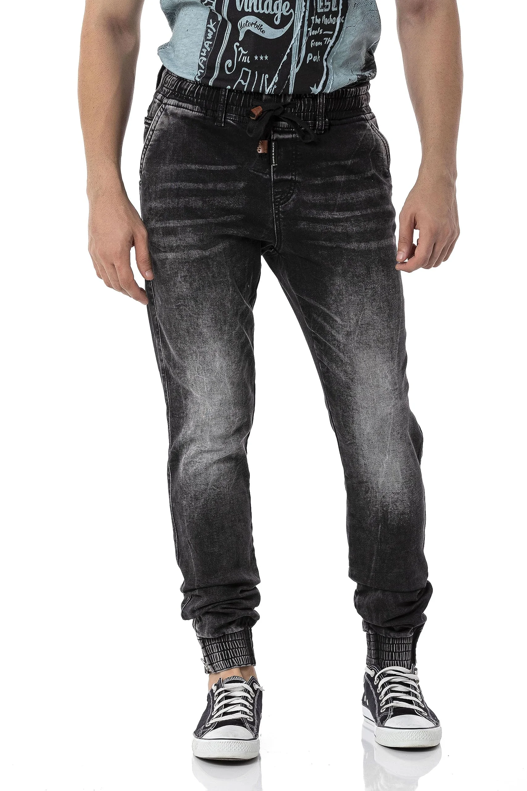 Cipo & Baxx Herren Joggerhose | Sportlich & Streetwear mit Cargotaschen & Stretch | Sporthose Gummi Freizeithose