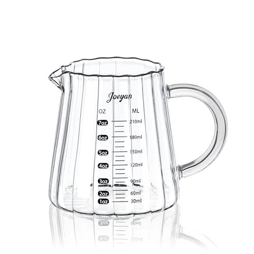 Joeyan 180ml Espresso Messbecher Glas mit Holzgriff, Klein Coffee Measuring Cup mit Skala, Milchkännchen mit V-förmiger Doppelausgießer, Messgläser barista ML/oz für Cocktail Matcha, Borosilikatglas