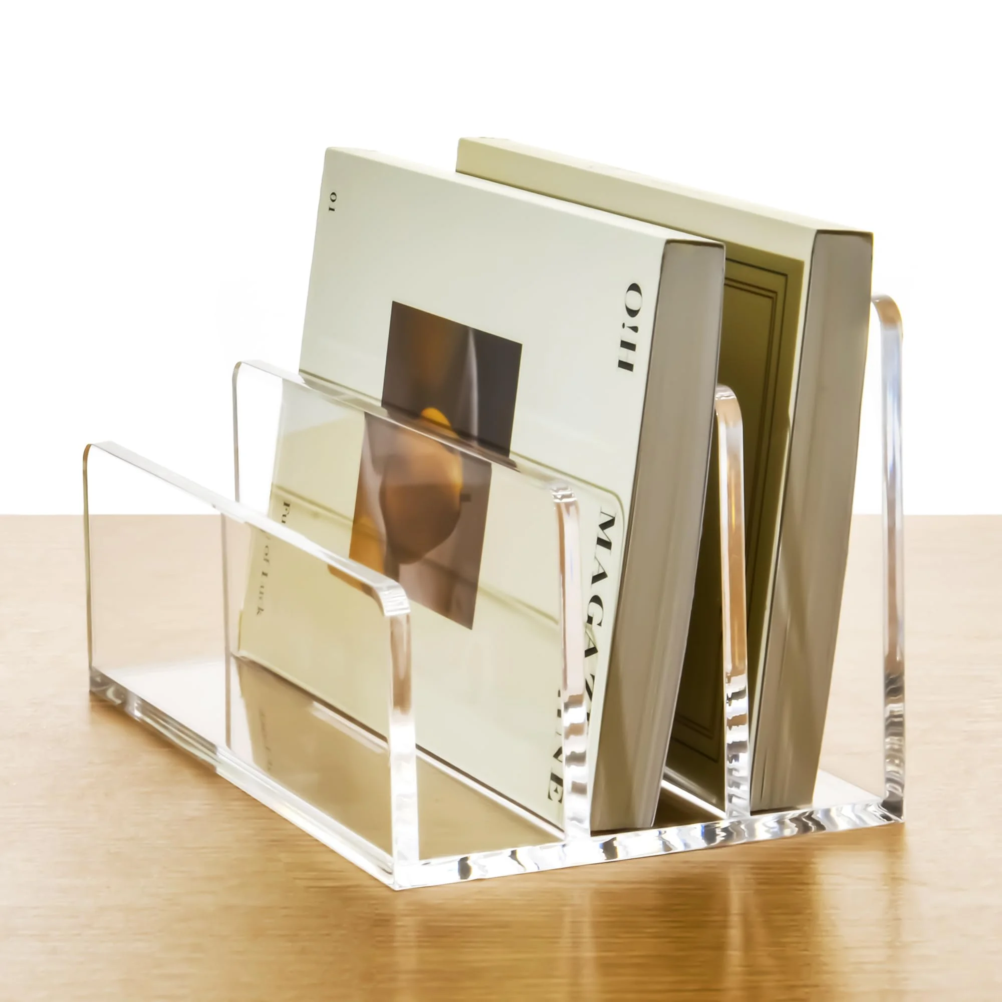 AIMOLLY Briefhalter aus Acryl – 3 Fächer, transparent & pflegeleicht, Schreibtisch Briefablage/Ablagesystem für Büro, Familie, Homeoffice, Schule, HBT: 17,5 x 10,4 x 10 cm
